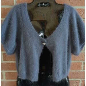 Vintage Express Design Studio Bolero Sweater Women M Fuzzy 80% Angora Shrug Cute